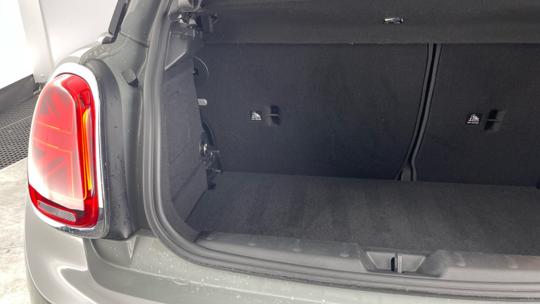 MINI Hatchback 1.5 One Classic II 3dr Petrol Hatchback